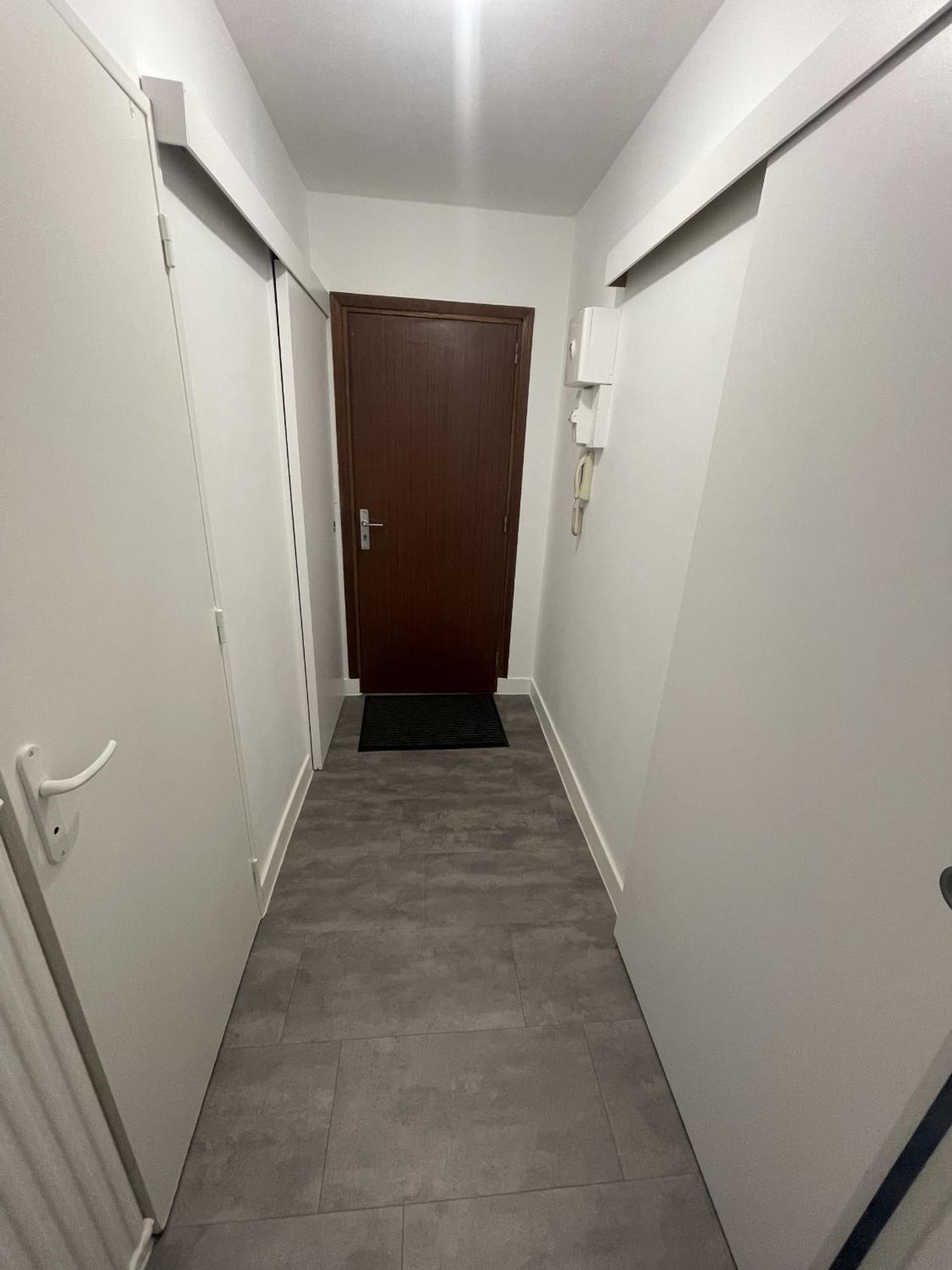Logement Neuf A Proximite Du Centre Ville Avec Parking Limoges Eksteriør bilde