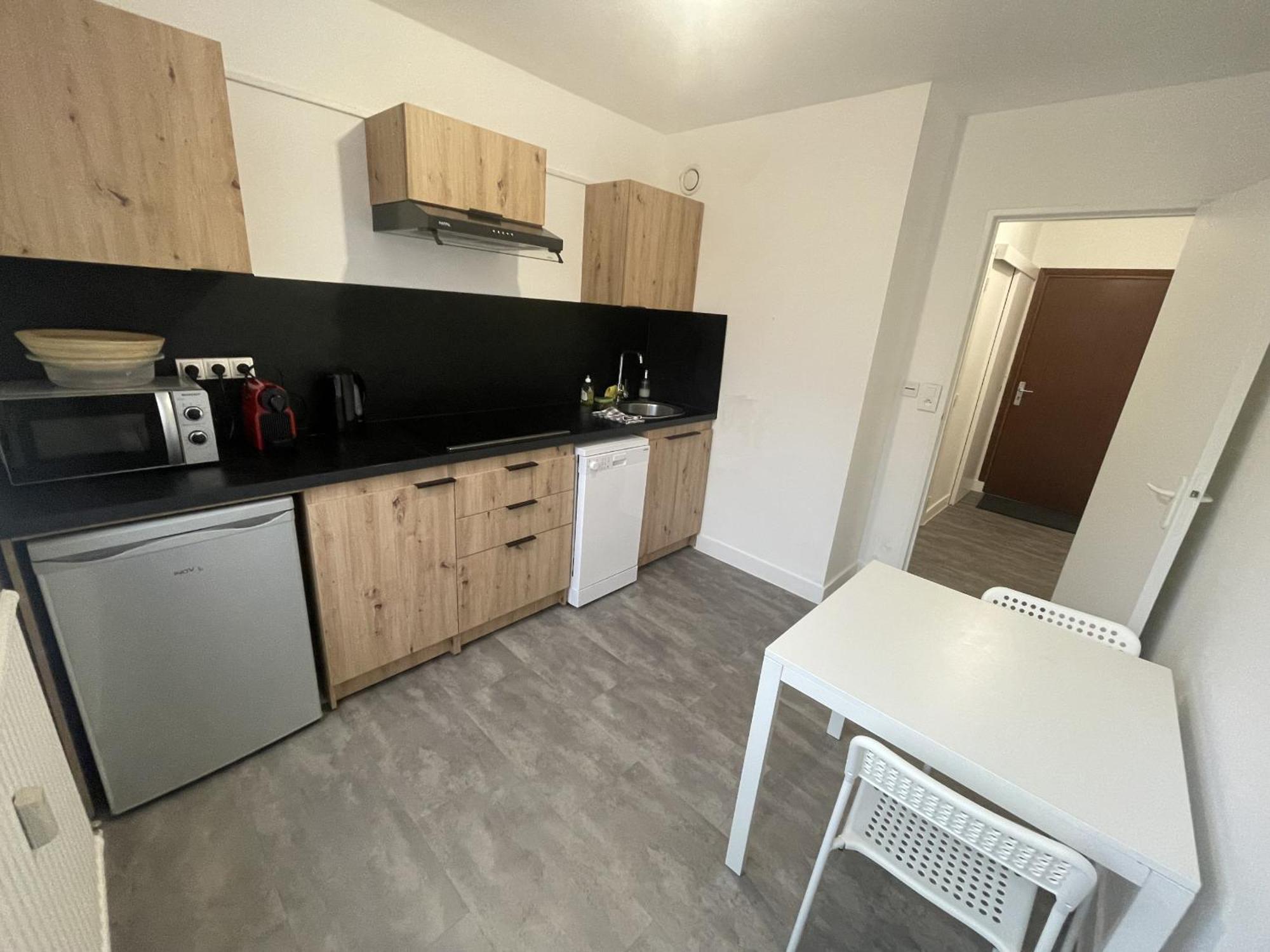 Logement Neuf A Proximite Du Centre Ville Avec Parking Limoges Eksteriør bilde